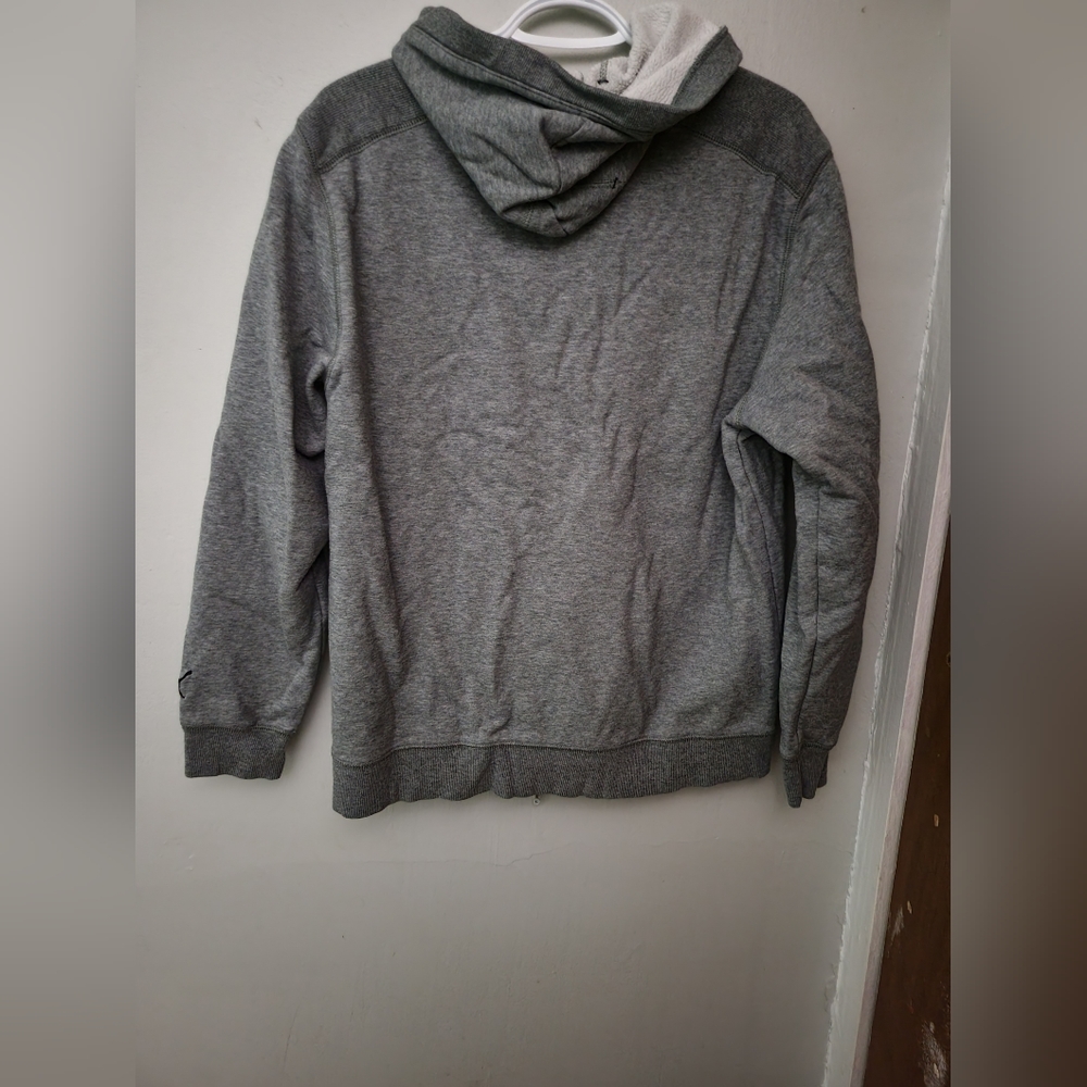 Puma sweater - Picture 3 of 3